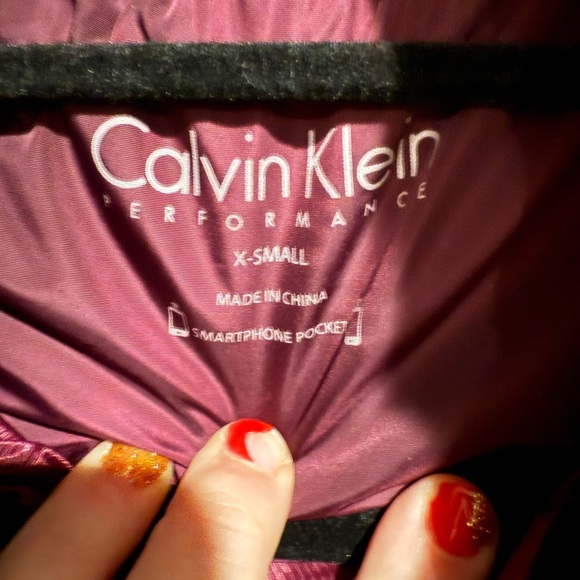 Calvin Klein Performance Vest in Deep Purple - Picture 2 of 3